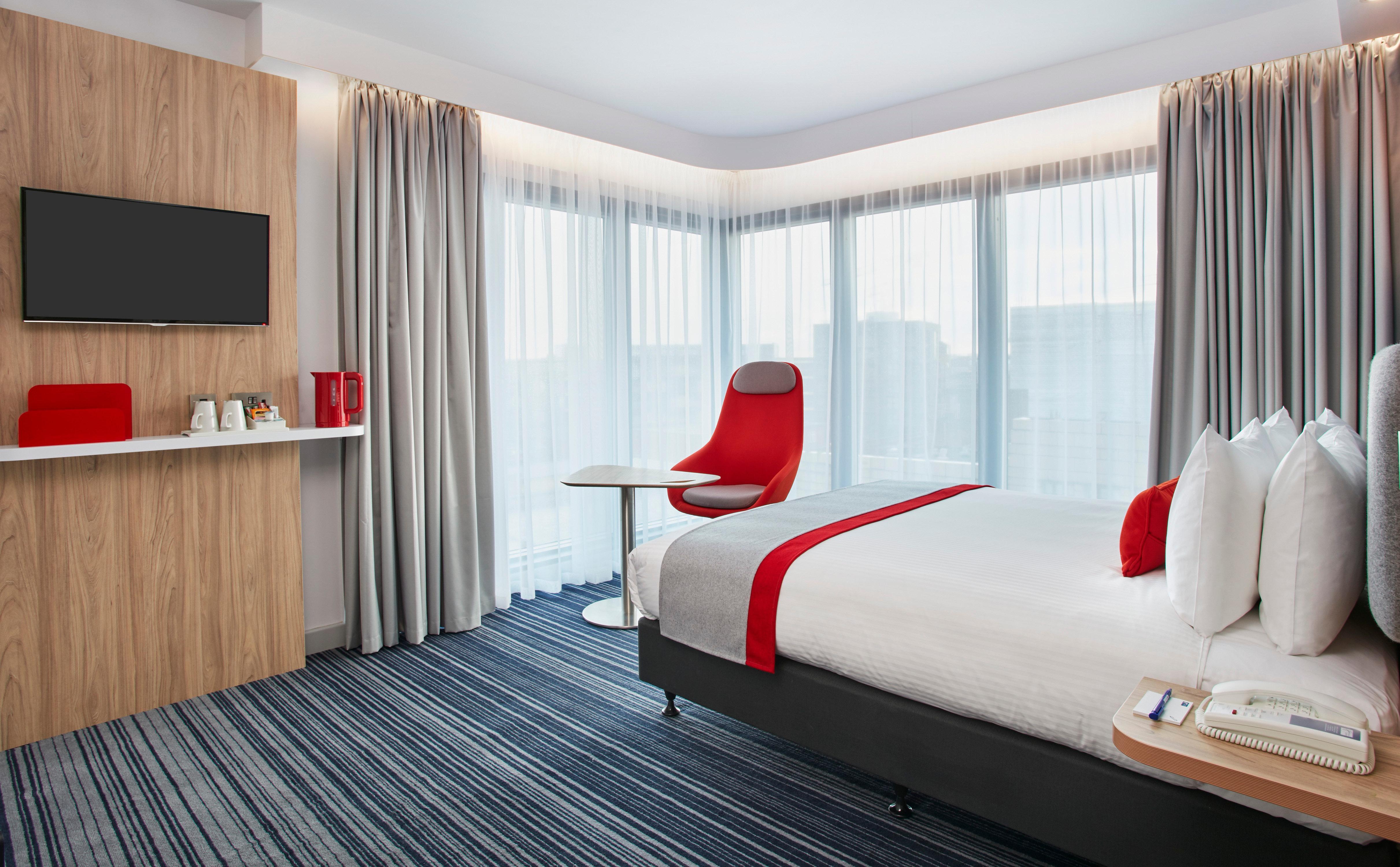 Holiday Inn Express - Wiesbaden By Ihg Экстерьер фото